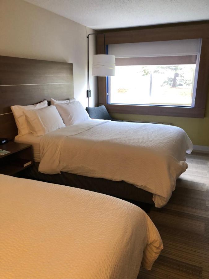 Express Mt. Vernon By Ihg Hotel 2*